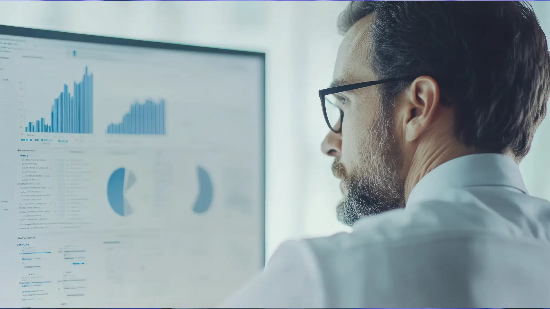 Painel de Analytics e Histórico Individual
